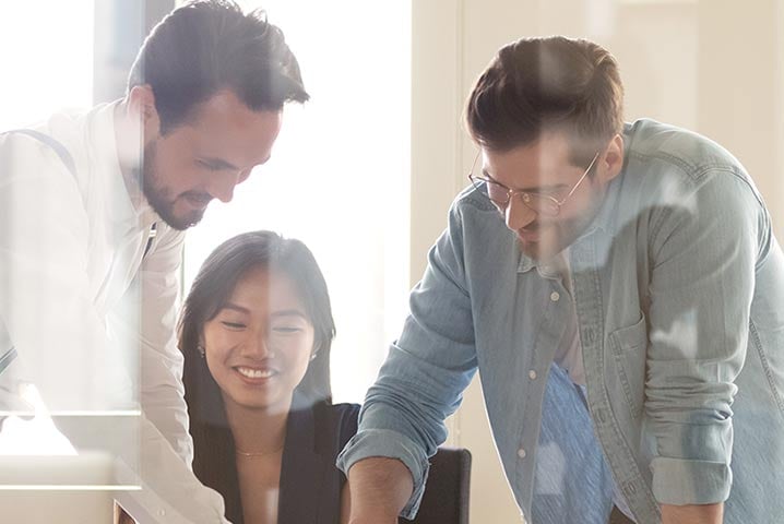 Έρευνα αμοιβών μελών Δ.Σ. και Επιτροπών Δ.Σ. εισηγμένων επιχειρήσεων