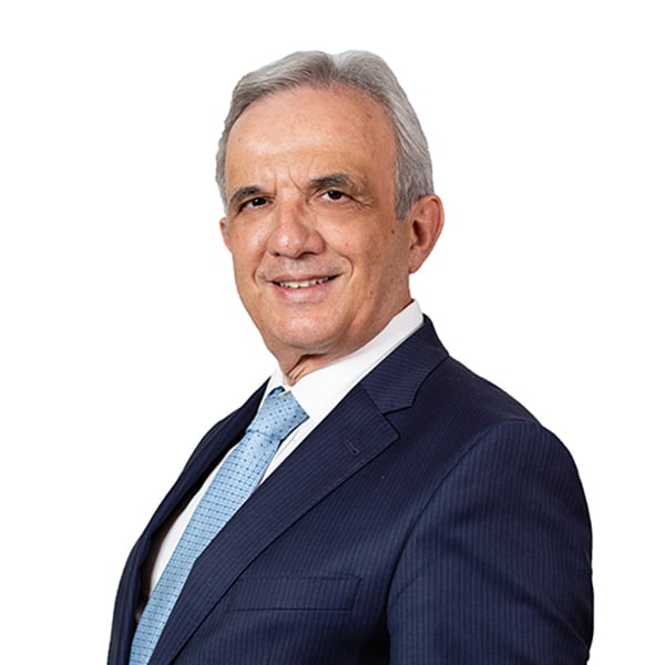 Βασίλης Καζάς